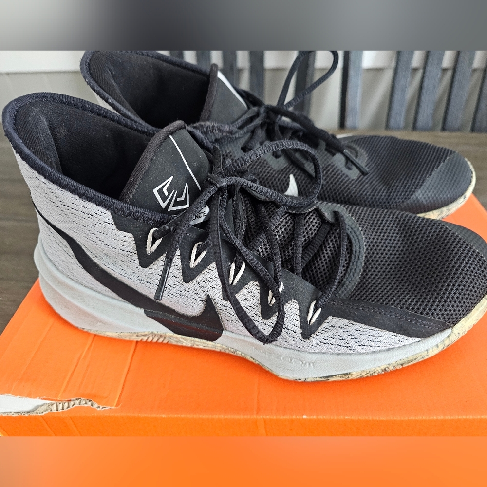 Nike Zoom Evidence III Black and Grey High-Top Basketball Shoes 8.5 - Picture 3 of 6